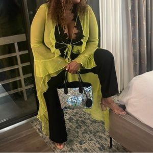 Gucci Blooms Supreme Monogram Reversible Tote